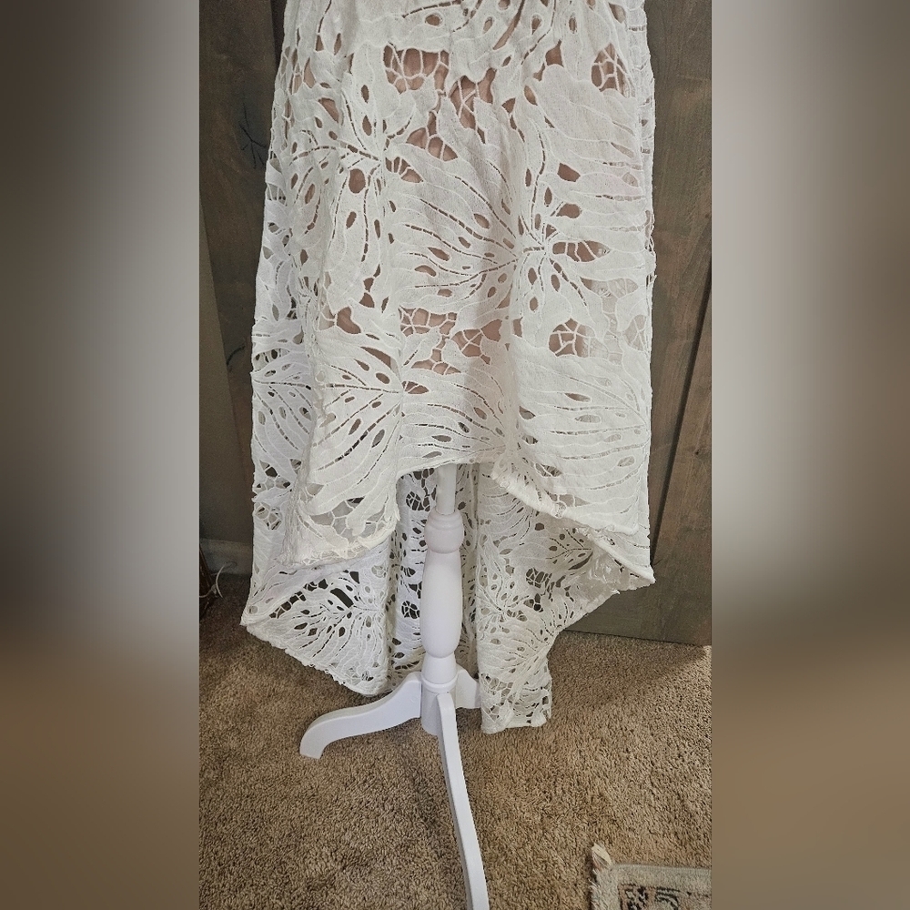 Hello Molly Sunset Dance White Lace High Low Maxi Dress Size 10 NWT - Picture 10 of 16